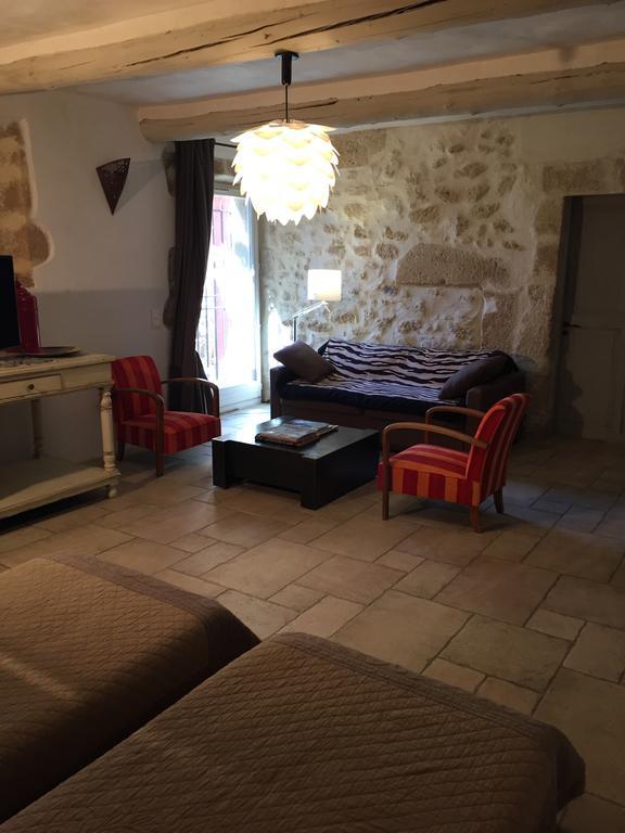 La Louviere Des Bruyeres Bed & Breakfast Robion en Luberon Exterior photo