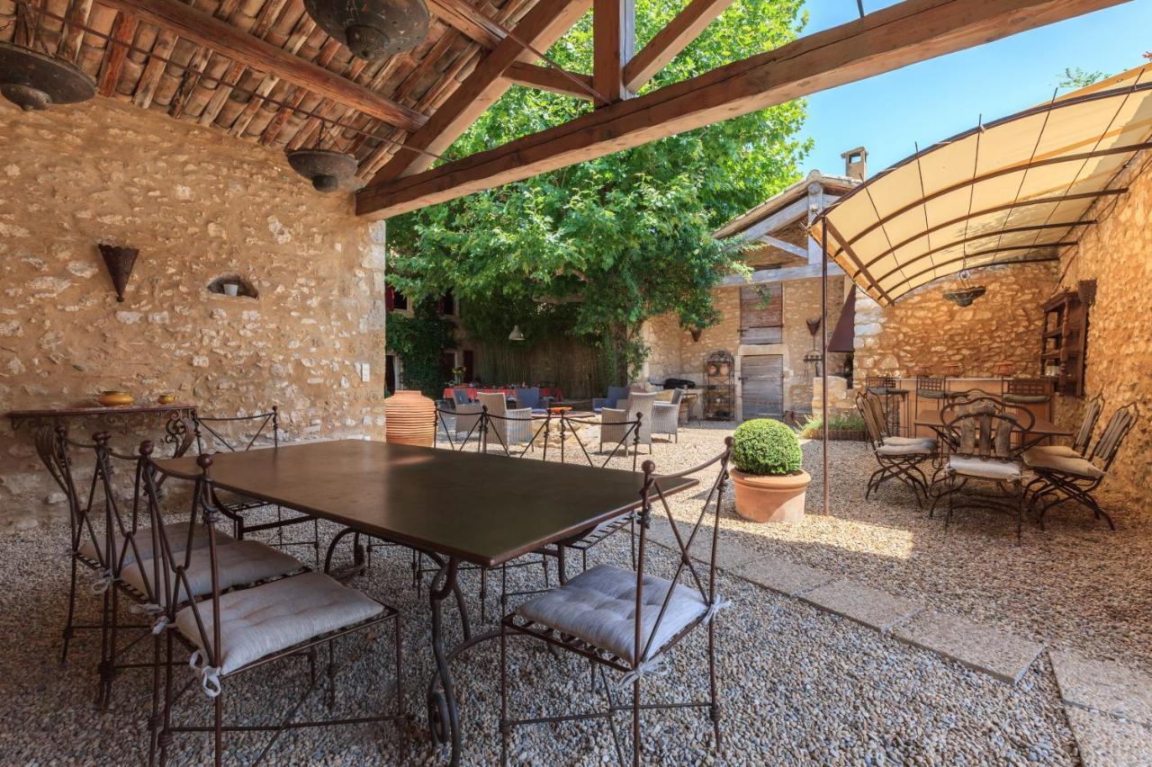 La Louviere Des Bruyeres Bed & Breakfast Robion en Luberon Exterior photo